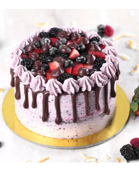 Delicious Chocolate Berry Cake