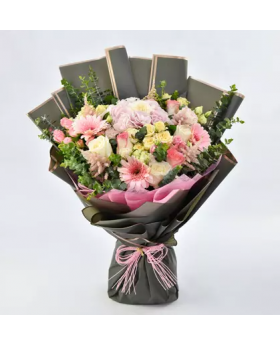 Charming Flowers Grand Bouquet