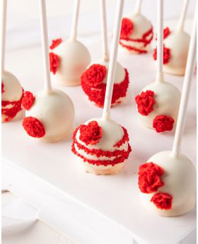 Cake pops by NJD